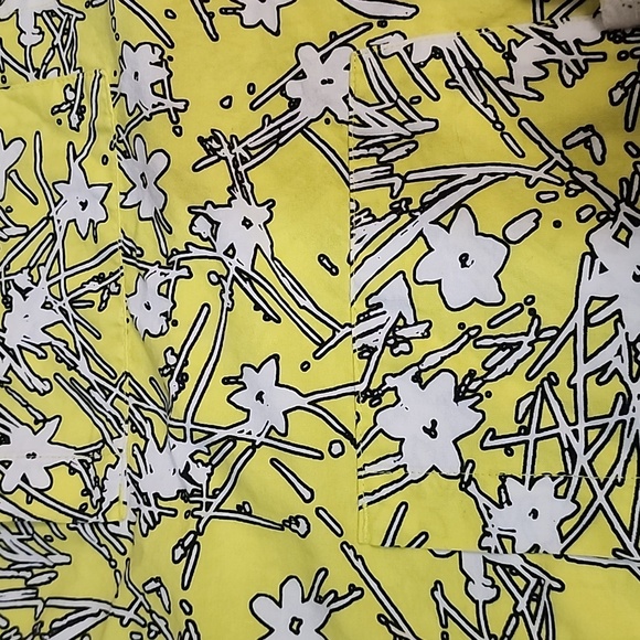 Koi mock wrap scrub top - Picture 4 of 6